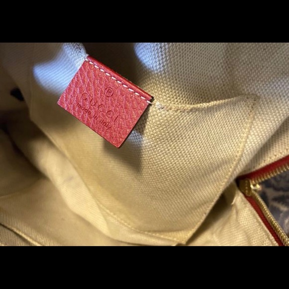 ❤️GUCCI❤️ - Picture 6 of 16